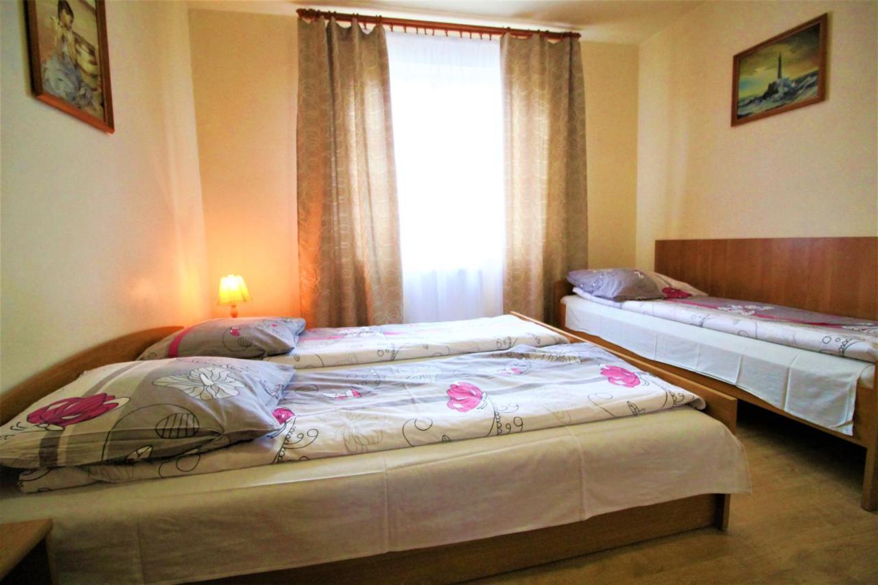 Michalek W Rowach Bed & Breakfast Rowy  Bagian luar foto