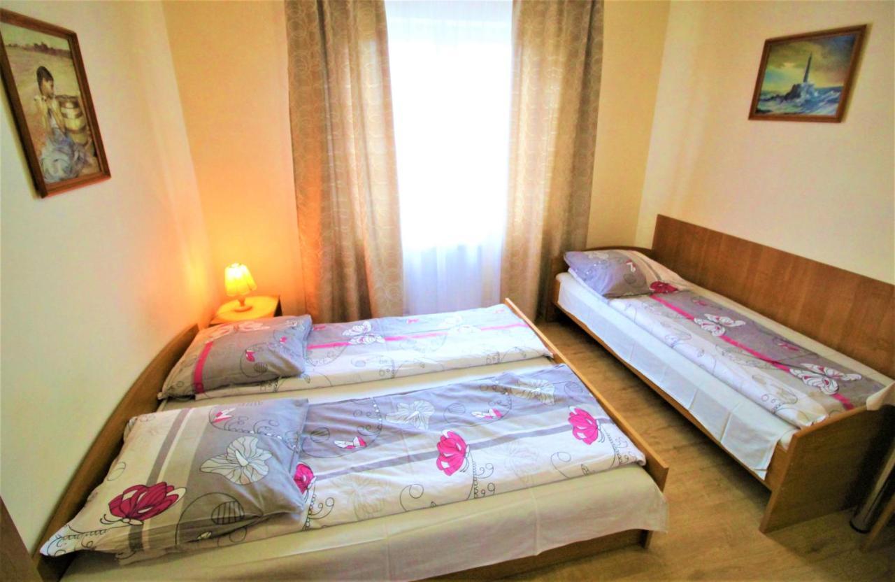 Michalek W Rowach Bed & Breakfast Rowy  Bagian luar foto