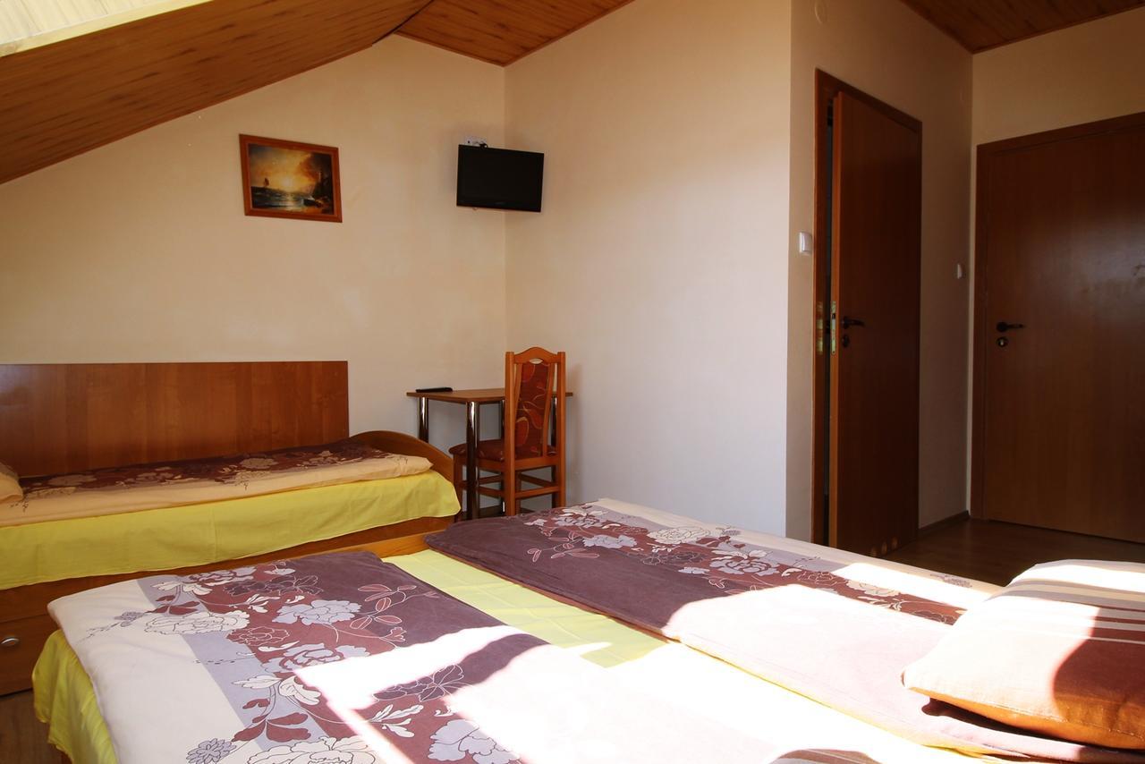Michalek W Rowach Bed & Breakfast Rowy  Bagian luar foto