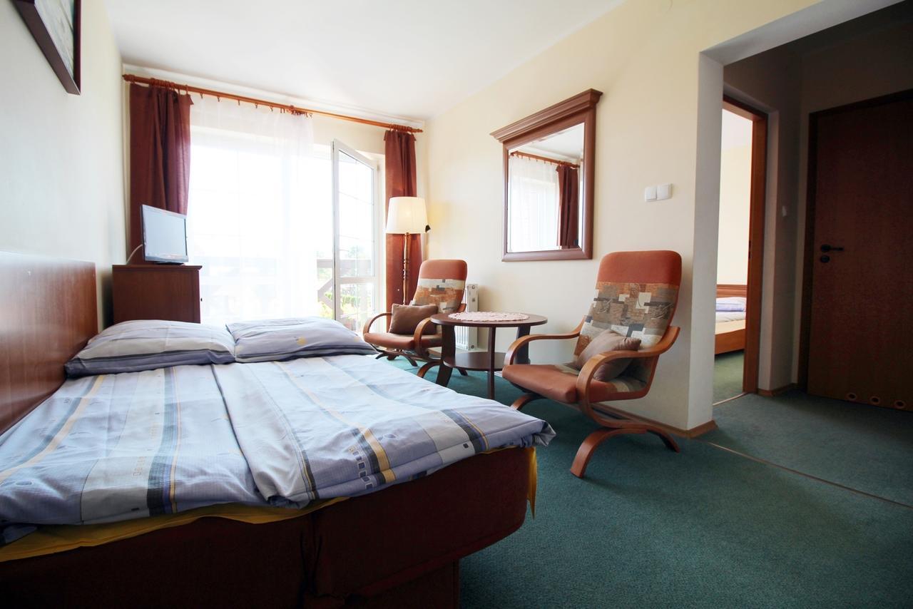 Michalek W Rowach Bed & Breakfast Rowy  Bagian luar foto