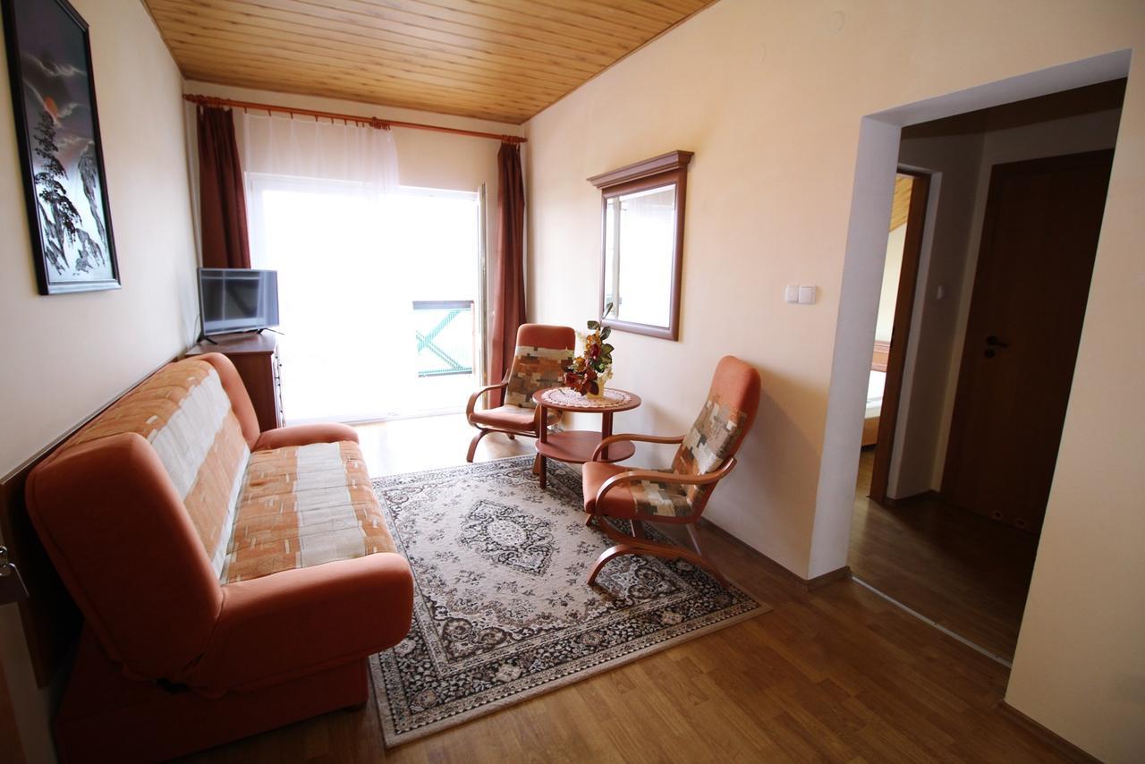 Michalek W Rowach Bed & Breakfast Rowy  Bagian luar foto