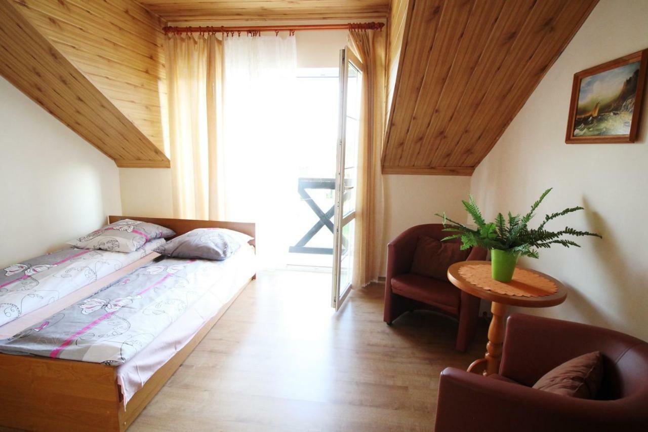 Michalek W Rowach Bed & Breakfast Rowy  Bagian luar foto