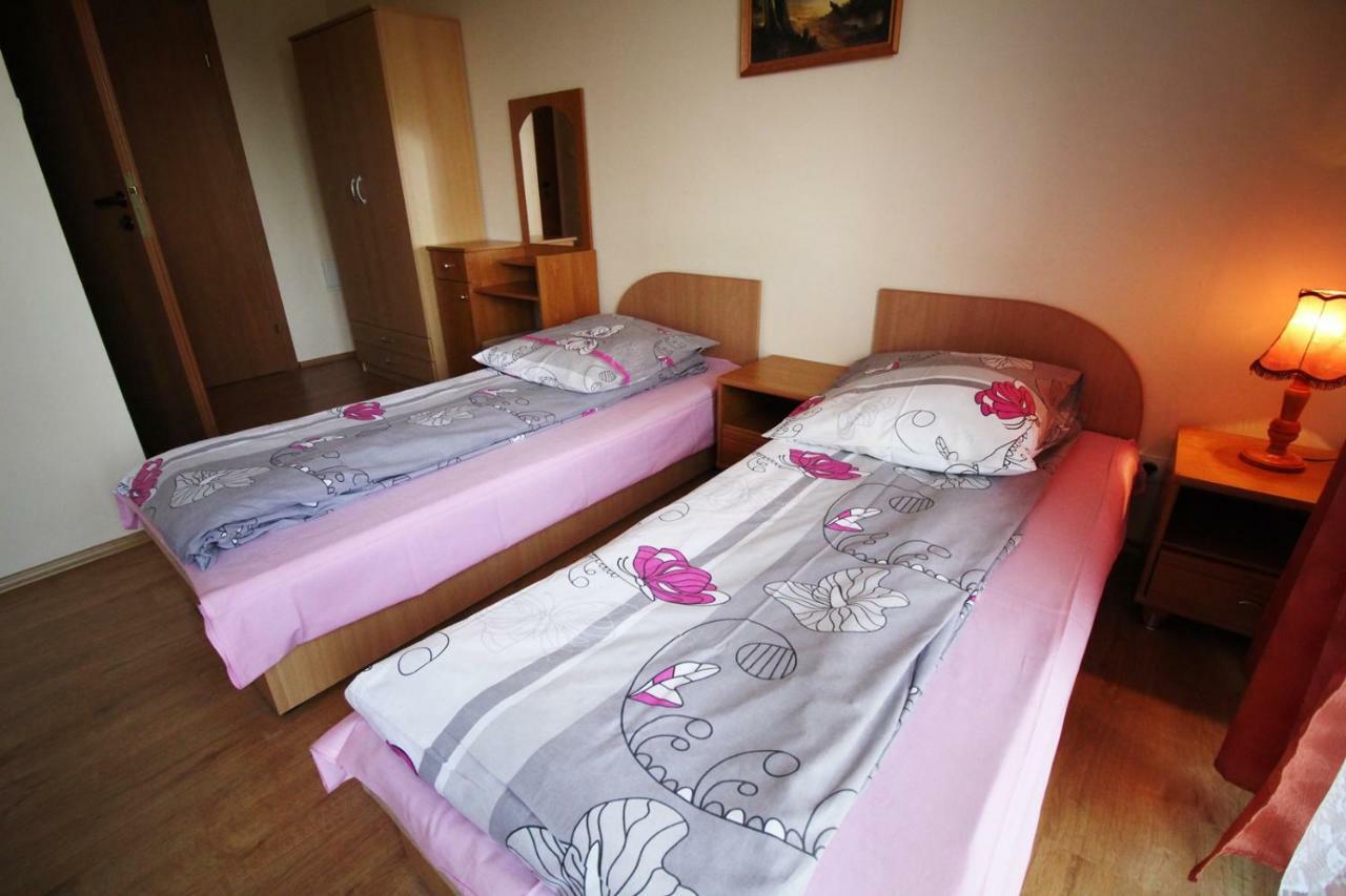 Michalek W Rowach Bed & Breakfast Rowy  Bagian luar foto
