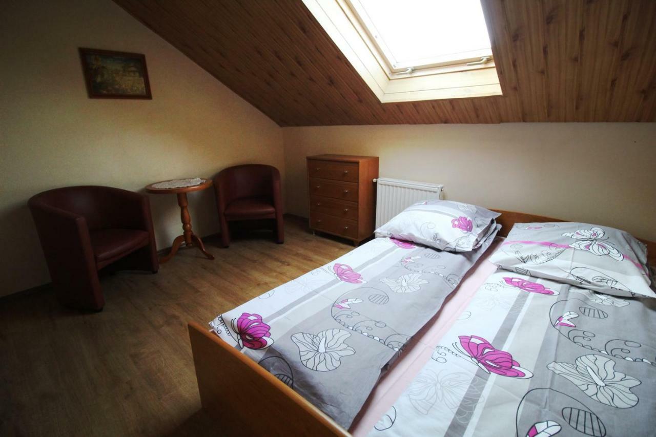 Michalek W Rowach Bed & Breakfast Rowy  Bagian luar foto